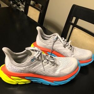 Men’s Clifton Edge